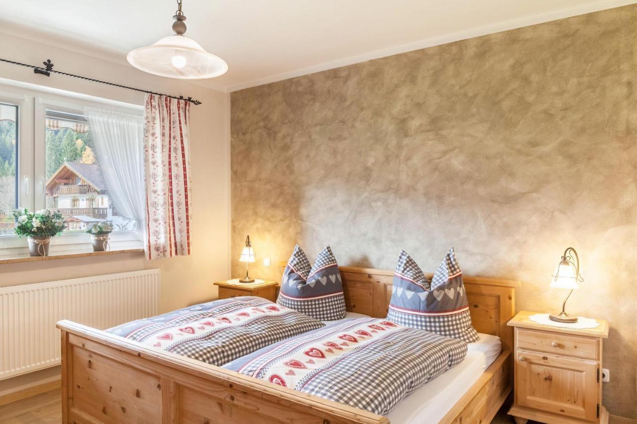 Ferienwohnung Waldruhe Гармиш-Партенкирхен Экстерьер фото